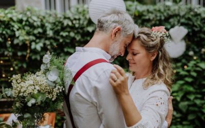 Marriage over 40 and second chances: is it right to celebrate it in style?